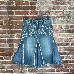 Y2K Candies vintage long denim flare skirt embroidered floral size 7 distressed